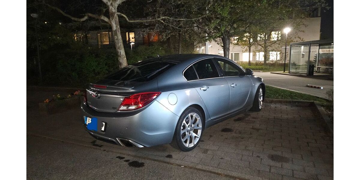 Opel Insignia 158.000 km 7.999 &euro; Berlin 12353