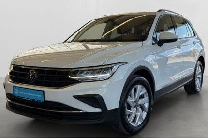 VW Tiguan 120.810 km 26.390 &euro; Detmold 32756