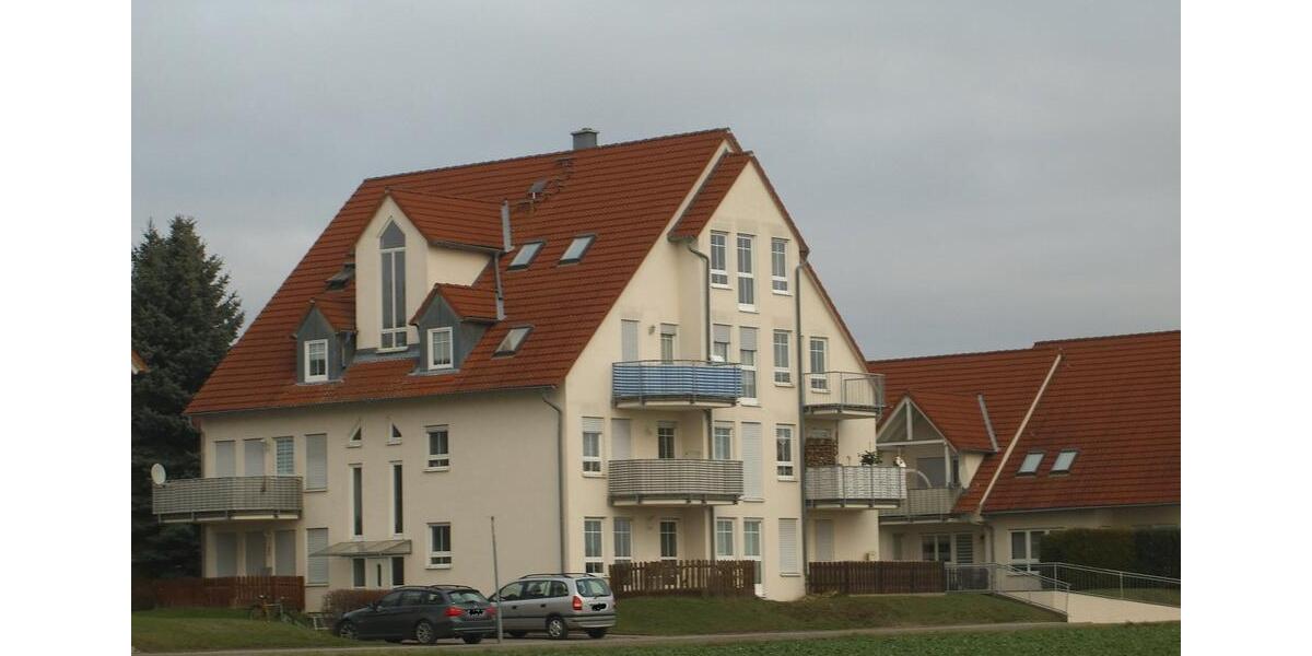 Dachgeschoßwohnung Landsberg - 2 Zimmer, 35 m&sup2;, 350&euro; | Angebot:26251789