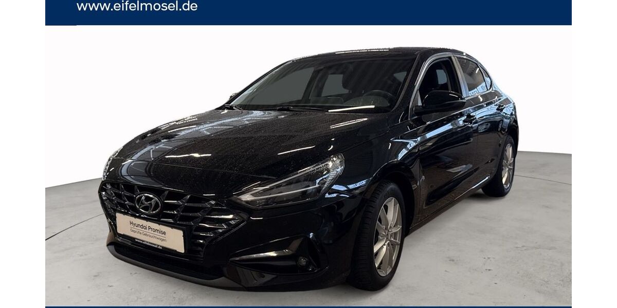 Hyundai i30 84.309 km 17.490 &euro; Bitburg 54634