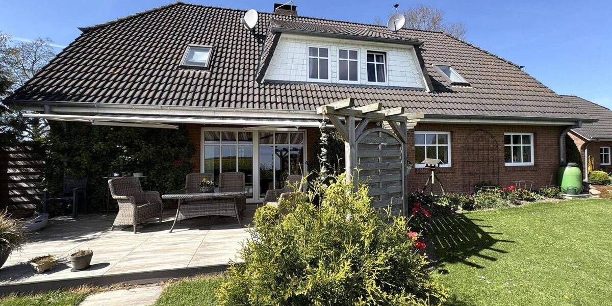 Mehrfamilienhaus, Wohnhaus Risum-Lindholm Lindholm - 9 Zimmer, 301 m&sup2;, 479.000&euro; | Angebot:26392122