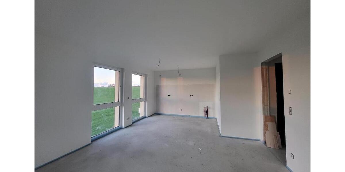 Lichtdurchfluteter ERSTBEZUG mit Aufzug und EBK 3 zimmer