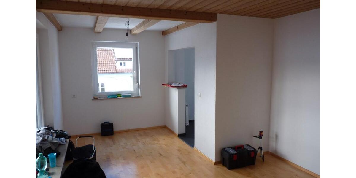 Etagenwohnung Neukirch - 3.5 Zimmer, 80 m&sup2;, 860&euro; | Angebot:26364882