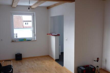 Wohnung Neukirch - 3.5 Zimmer, 80 m&sup2;, 860&euro; | Angebot:26364882