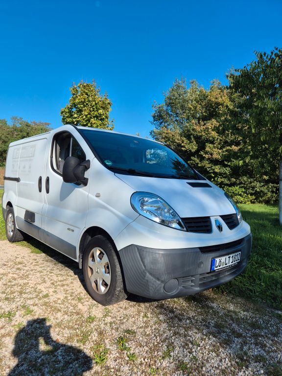 Renault Trafic 77.000 km 9.800 € Weil am rhein 79576