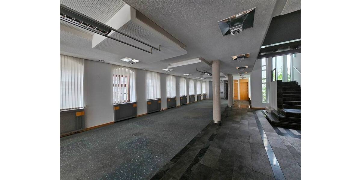Gewerbeobjekt Bischofswerda - 2 Zimmer, 590.000&euro; | Angebot:25726609