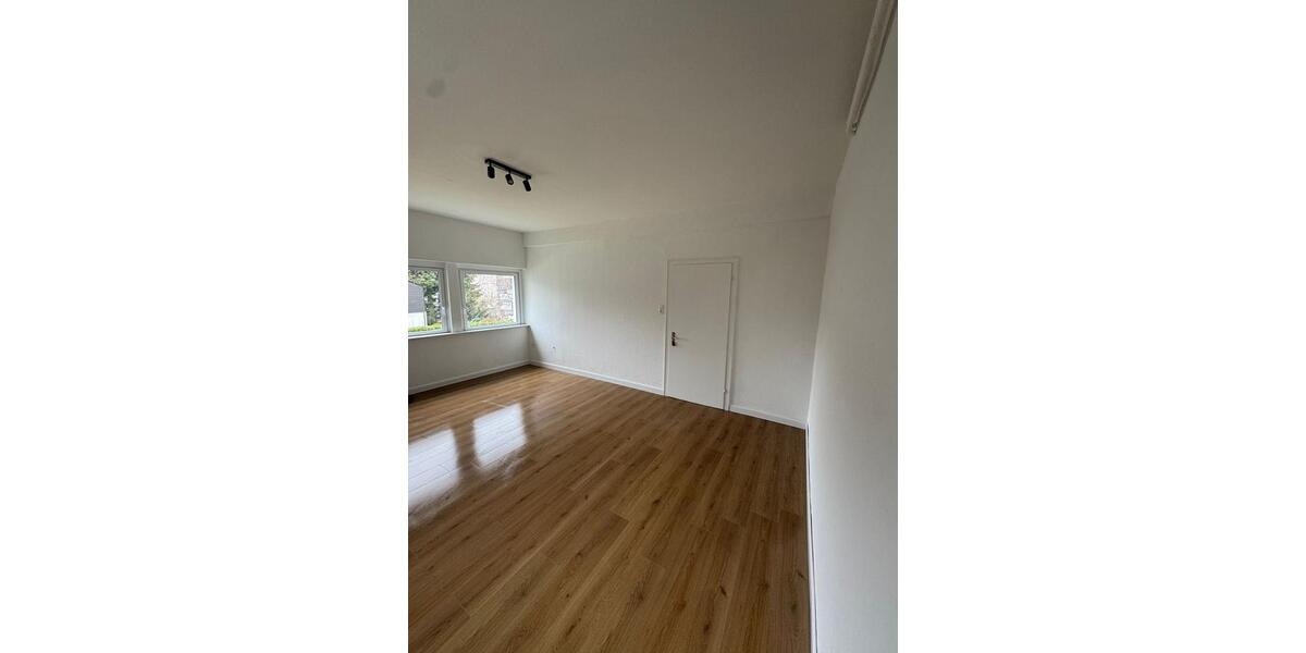 Etagenwohnung Siegen - 3 Zimmer, 95 m&sup2;, 239.000&euro; | Angebot:27136704