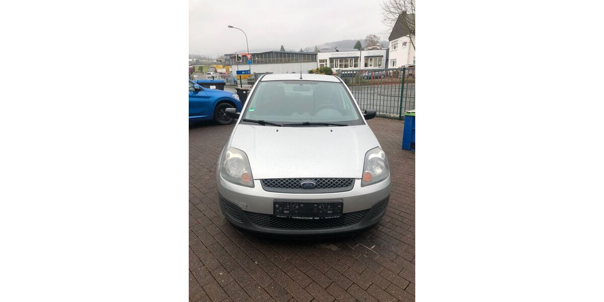 Ford Fiesta 139.900 km 1.390 &euro; Steimel 57614