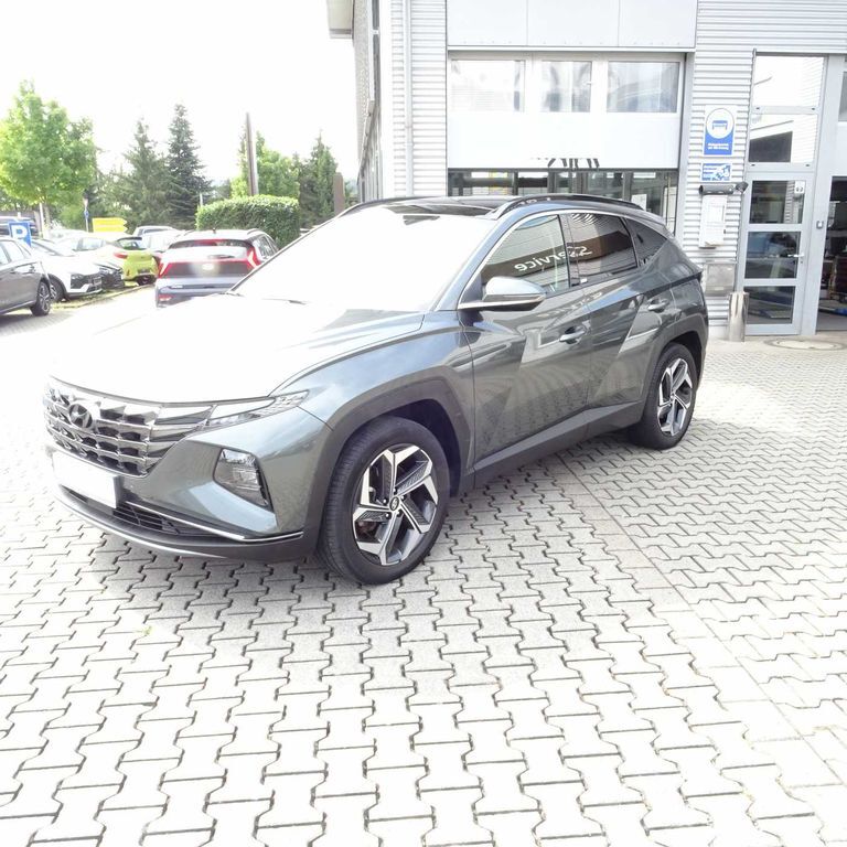 Hyundai TUCSON 61.500 km 27.665 € Elsenfeld 63820