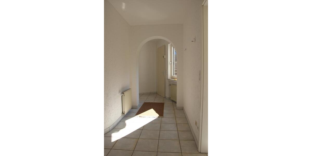 Etagenwohnung Koblenz Karthause - 4 Zimmer, 135 m&sup2;, 1.200&euro; | Angebot:25415518