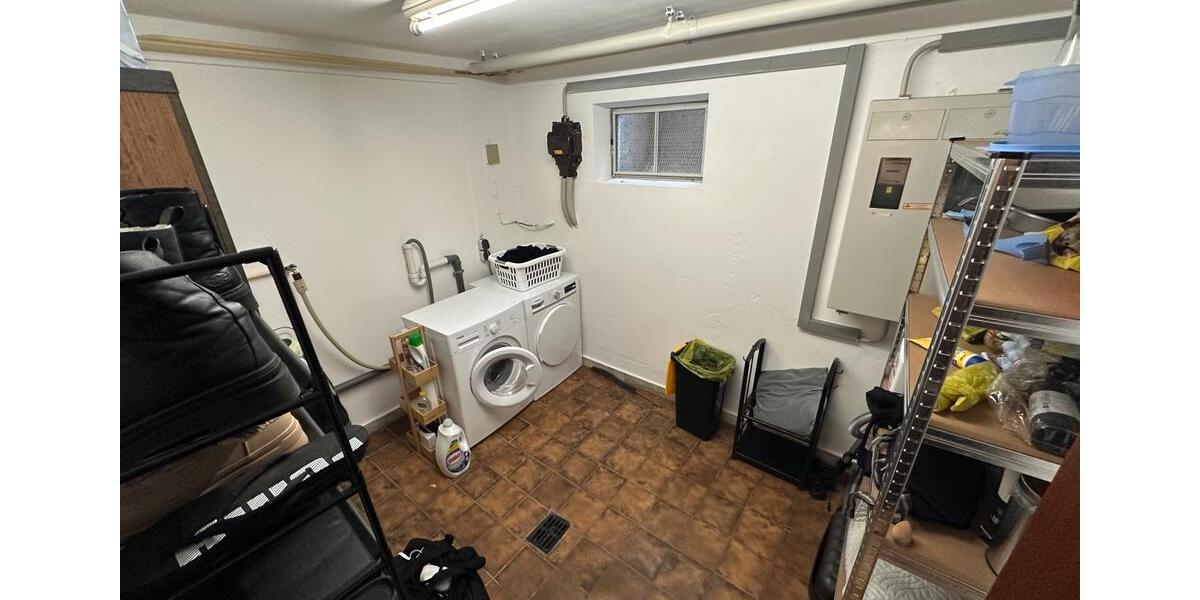 Traumhafte Doppelhaushälfte mit Garten in 91227 Leinburg 4 zimmer