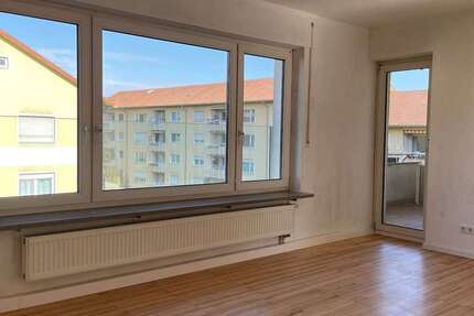 Wohnung Erlangen Bruck - 3 Zimmer, 76 m&sup2;, 675&euro; | Angebot:27128583