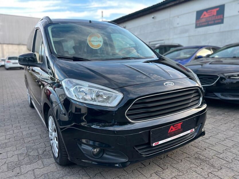 Ford Tourneo Courier 106.000 km 8.399 € Greven 48268
