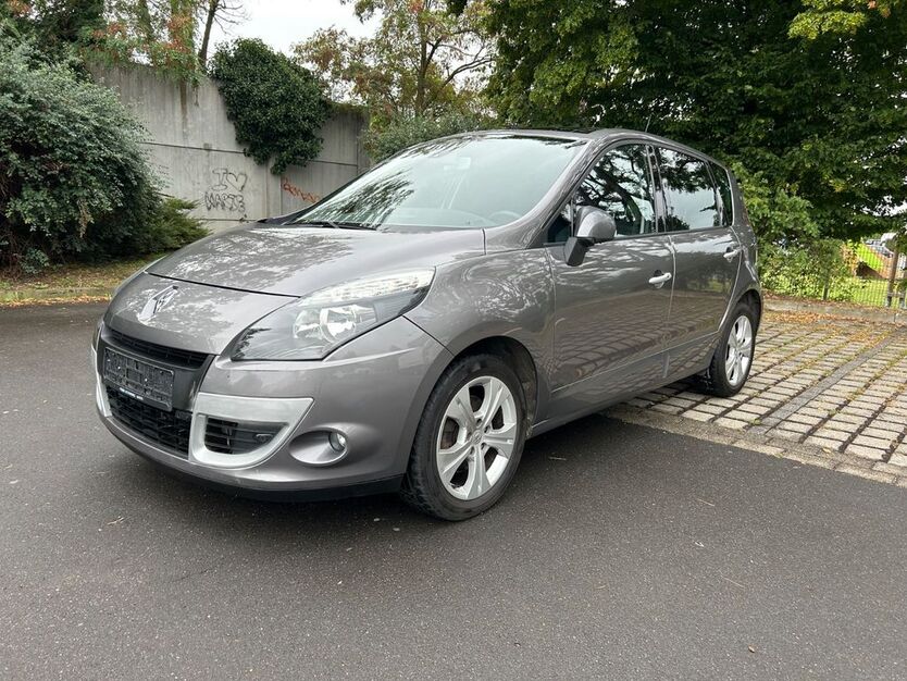 Renault Scenic 118.210 km 6.990 € Mayen 56727