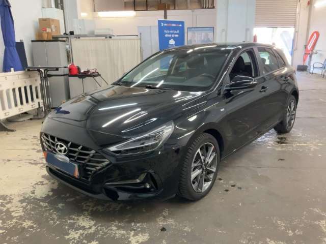 Hyundai i30 21.826 km 19.480 &euro; Mönchengladbach 41061