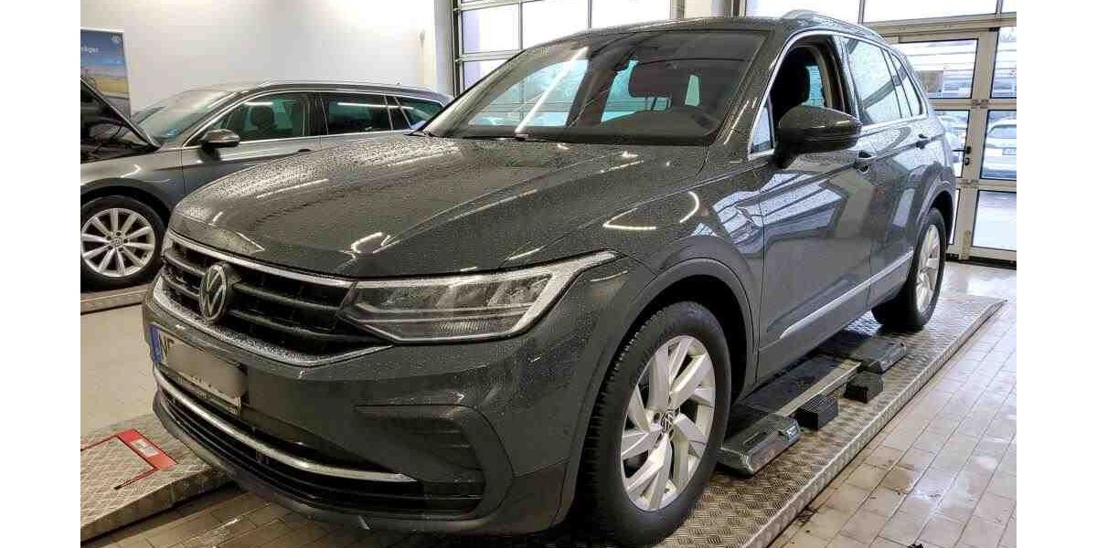 VW Tiguan 38.652 km 26.880 &euro; Wesel 46483