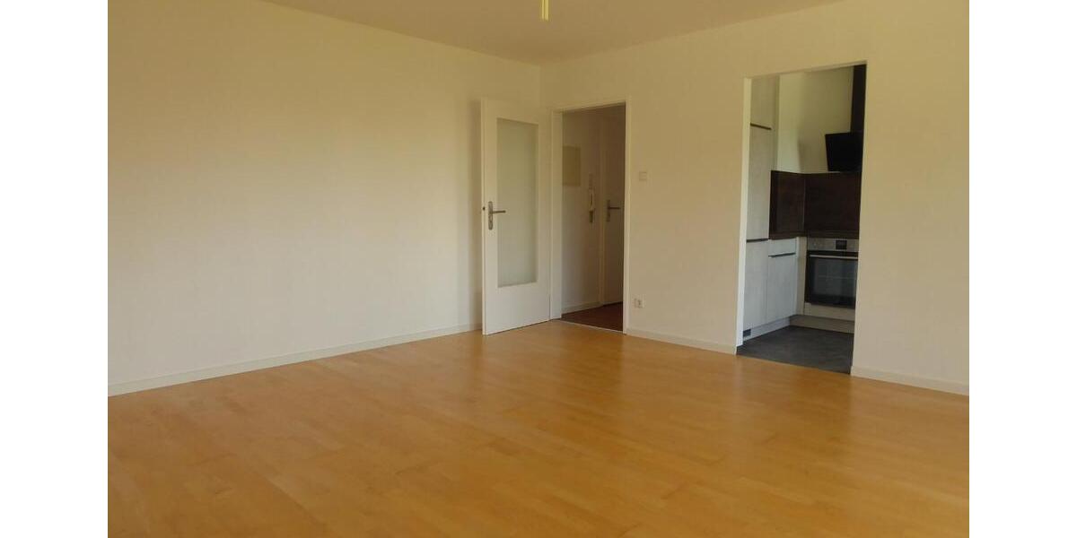 Hochparterre Friedberg - 2 Zimmer, 57 m&sup2;, 700&euro; | Angebot:25394505