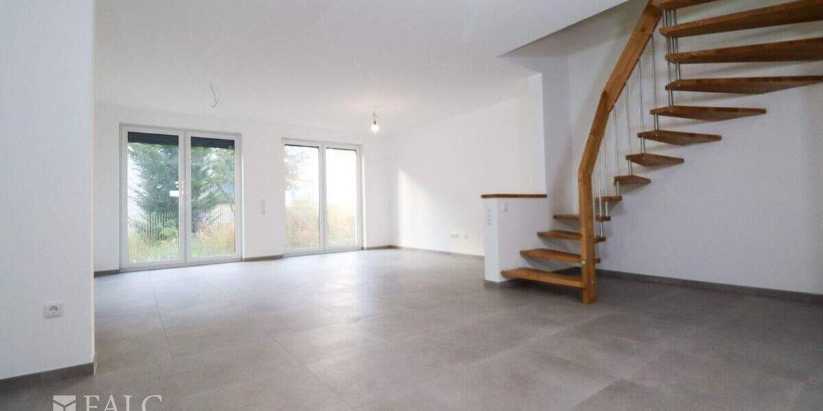 Modernes Neubauhaus (Erstbezug) mit Terrasse und Stellplatz zu vermieten 5 zimmer