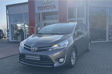 Toyota Verso 76.050 km 14.890 &euro; Nienburg 31582