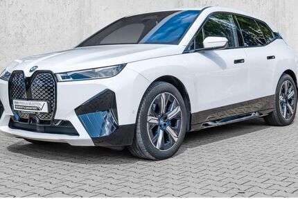 BMW iX 58.490 km 44.840 &euro; Velbert 42549