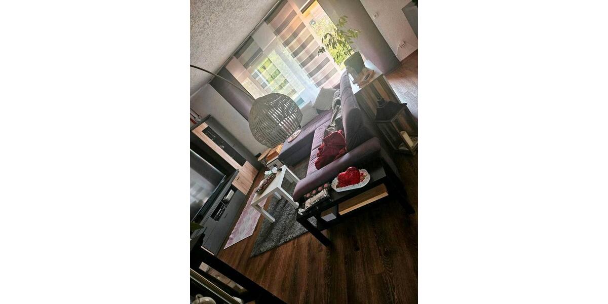 Doppelhaushälfte Bad Kissingen - 7 Zimmer, 174 m&sup2;, 1.500&euro; | Angebot:26331658