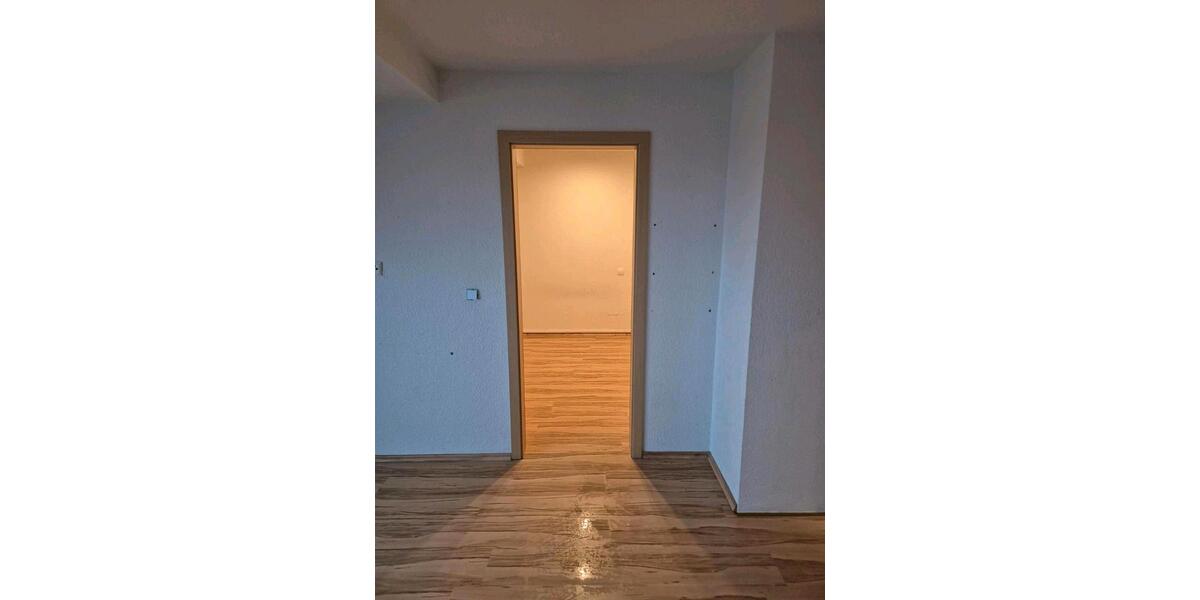 Dachgeschoßwohnung Neuenburg am Rhein - 5 Zimmer, 134 m&sup2;, 340.000&euro; | Angebot:26803415