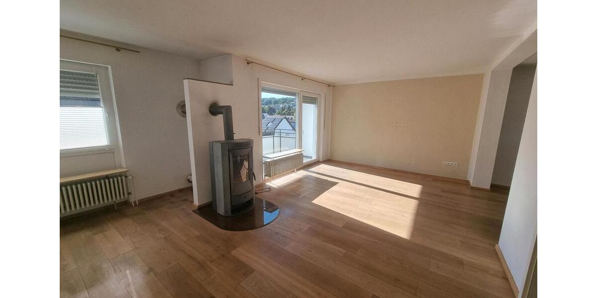 Doppelhaushälfte Neuenrade - 5 Zimmer, 168 m&sup2;, 225.000&euro; | Angebot:27151306