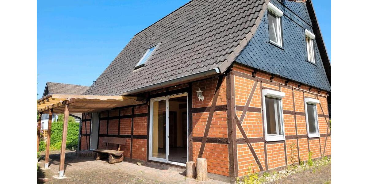 Einfamilienhaus Bergen - 3 Zimmer, 132 m&sup2;, 189.000&euro; | Angebot:26874616