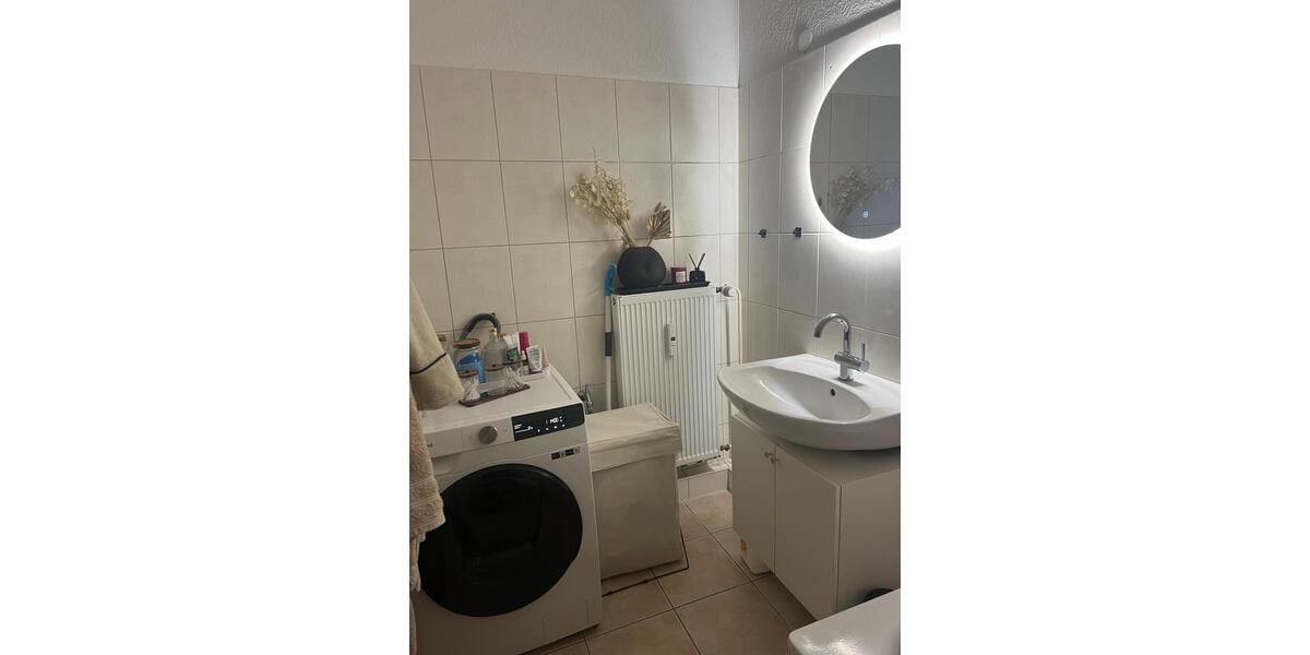 Etagenwohnung Preetz - 4 Zimmer, 96 m&sup2;, 1.300&euro; | Angebot:25381381