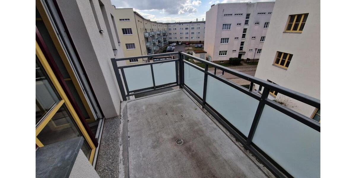 Etagenwohnung Magdeburg Neue Neustadt - 4 Zimmer, 92 m&sup2;, 668&euro; | Angebot:25547016