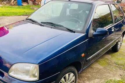 Renault Clio 91.267 km 2.100 &euro; Genthin, Stadt 39307