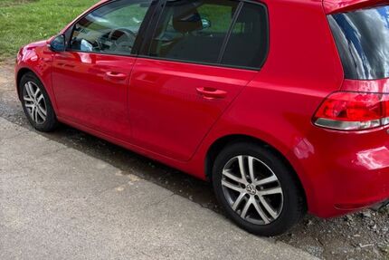 VW Golf 160.000 km 4.999 € Schieder 32816