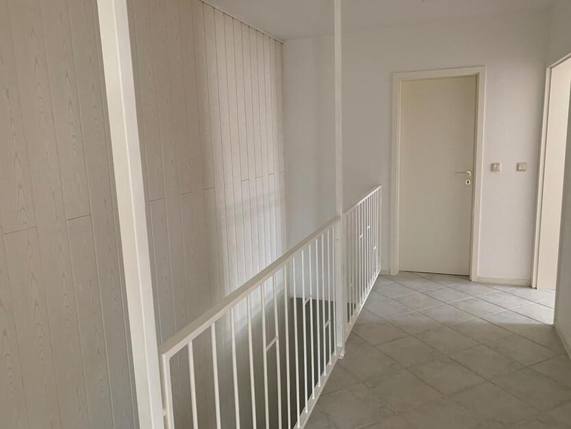 Großzügige DHH in Toplage von Apen – 130 m² Wfl.+62 m² Souterrain