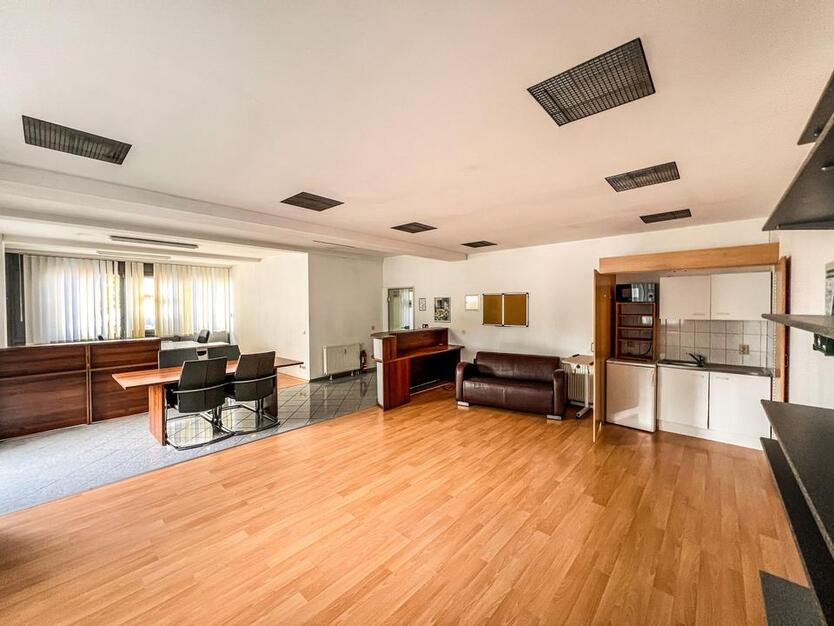 Ganz ohne Einrichtungsaufwand! - Bahnhofsnahe modern möblierte Büroräume zimmer