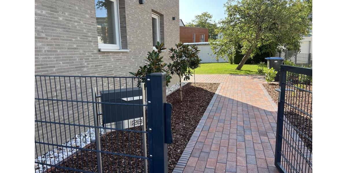 Doppelhaushälfte Wolfsburg - 5 Zimmer, 133 m&sup2;, 2.190&euro; | Angebot:25612679