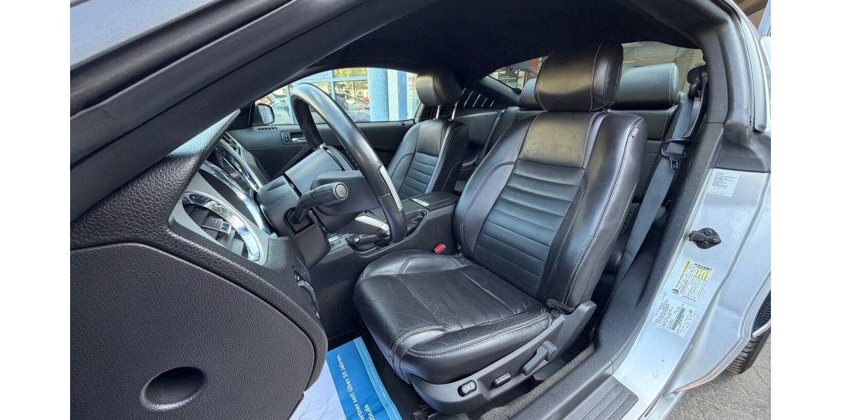 Ford Mustang 3,7 LED LEDER 130.000 km 16.999 &euro; Rudolstadt 07407