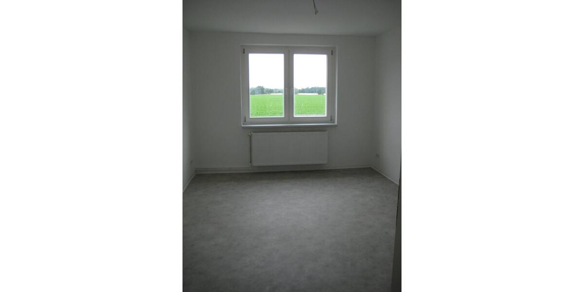Etagenwohnung Osterburg (Altmark) - 3 Zimmer, 61 m&sup2;, 273&euro; | Angebot:10086784
