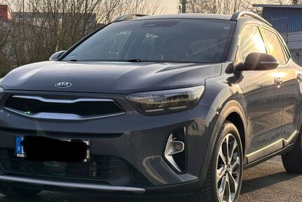 Kia Stonic 126.000 km 9.999 &euro; Aßlar 35614