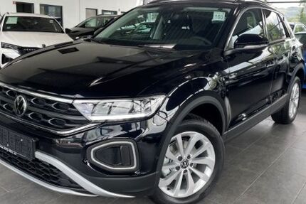 VW T-Roc 2.634 km 28.970 € Attendorn 57439