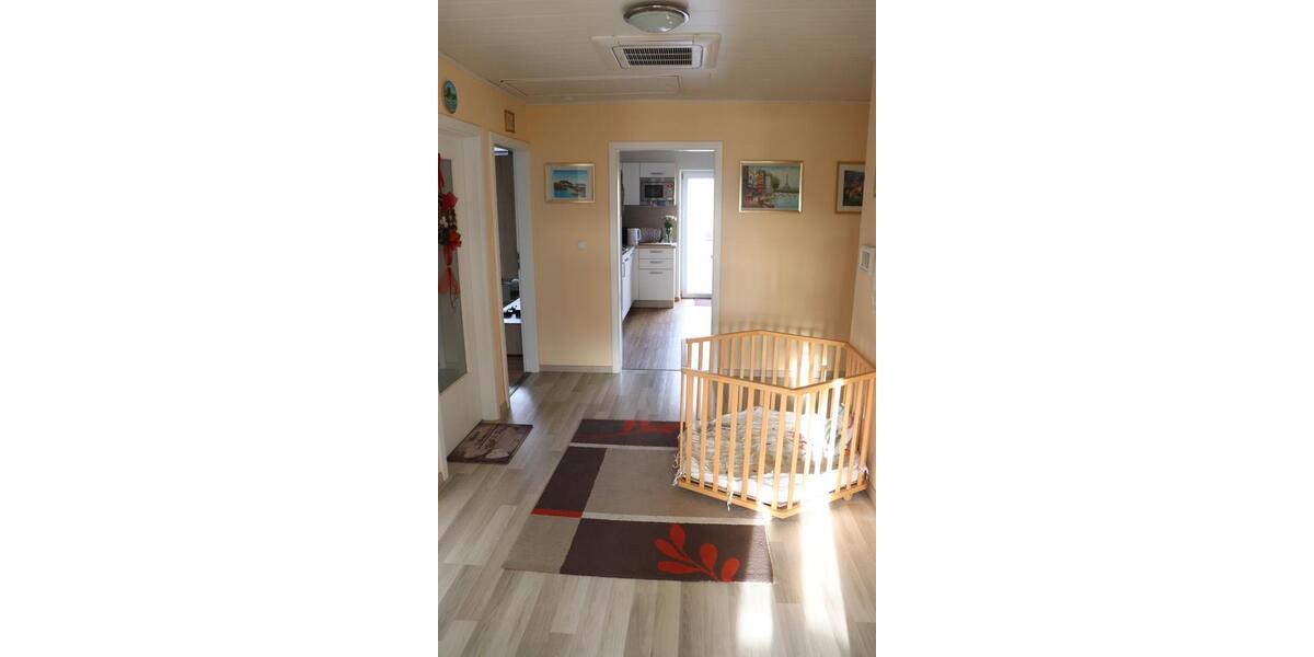 Dachgeschoßwohnung Teublitz - 3 Zimmer, 109 m&sup2;, 820&euro; | Angebot:26004649