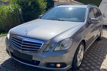 Mercedes-Benz E 220 310.456 km 5.850 &euro; Ranis 07389
