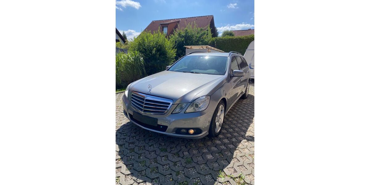 Mercedes-Benz E 220 310.456 km 5.850 &euro; Ranis 07389
