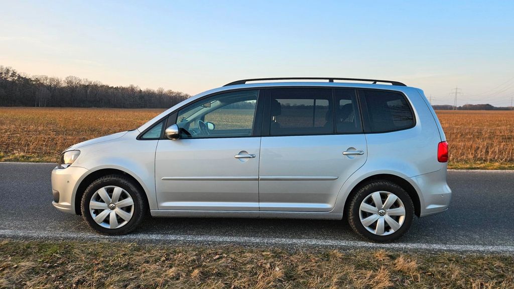 VW Touran 234.000 km 5.140 &euro; Radibor 02627