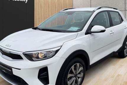 Kia Stonic 22.029 km 18.850 &euro; Quakenbrück 49610