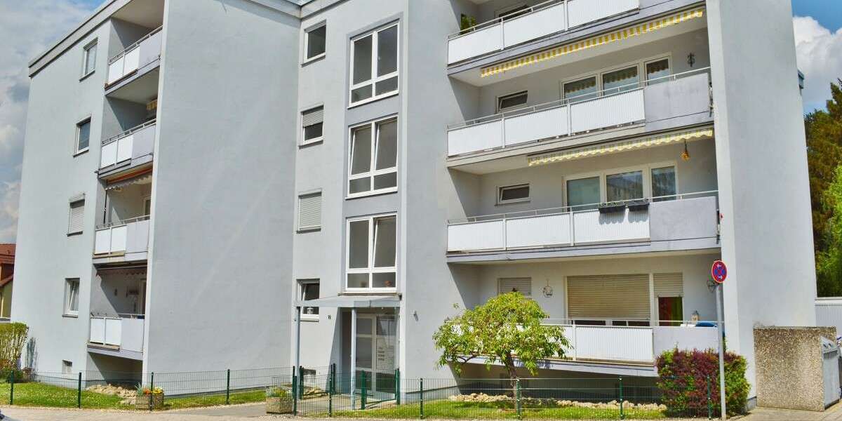 Wohnung zum Kaufen in Saarbrücken Dudweiler 160.000 € 87.22 m² 4 zimmer