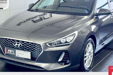 Hyundai i30 86.500 km 13.900 &euro; Stelle 21435