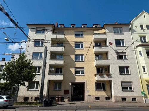 Große 3,5-Zi.-Wohnung in Ulm – 105 m², Balkon, Stellplatz, privat 3.5 zimmer