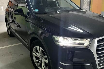 Audi Q7 82.000 km 21.999 &euro; Pfinztal 76327