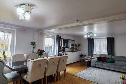 Einfamilienhaus mit 2 Wohnungen 8 zimmer
