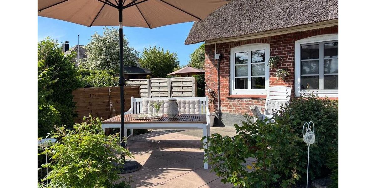 Charmante Altbauwohnung im Reetdachhaus 3 zimmer